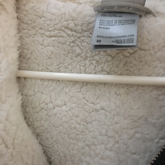 Comfiest winter jacket. - Picture 2 of 4